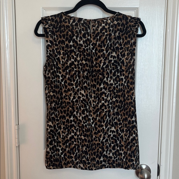 LOFT Leopard Ruffle Blouse - Picture 4 of 7